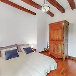 Feriehus Pet Friendly In Couhé-Verac
