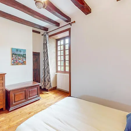펜션 Amazing Home In Couhe