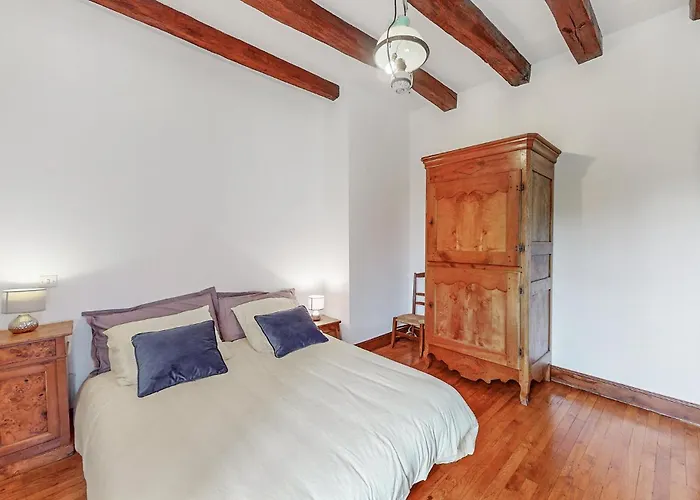 펜션 Beautiful In Couhé-Verac