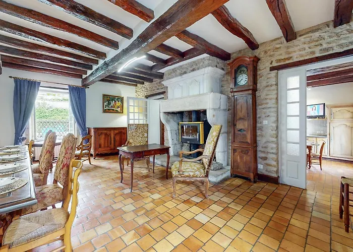 펜션 Beautiful In Couhé-Verac